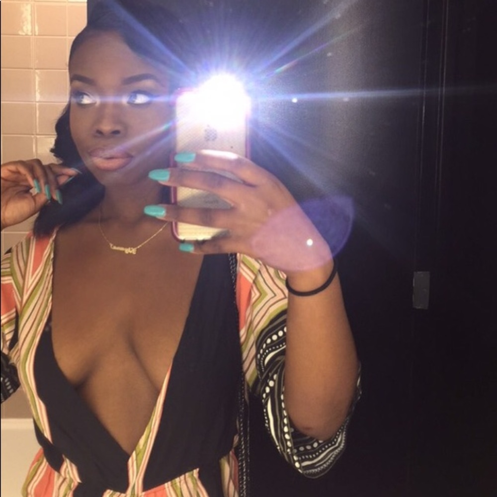 Romper - Picture 2 of 3